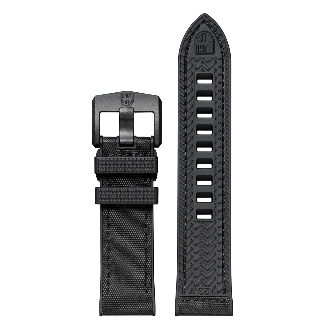 Atacama Field, Field Watch, 43mm - lifestyle view
